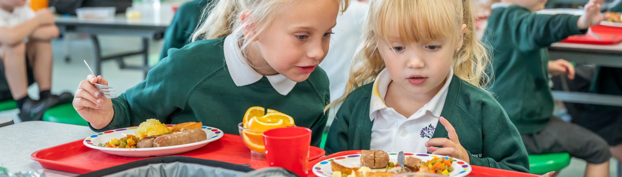 Moss Valley pupils having lunch