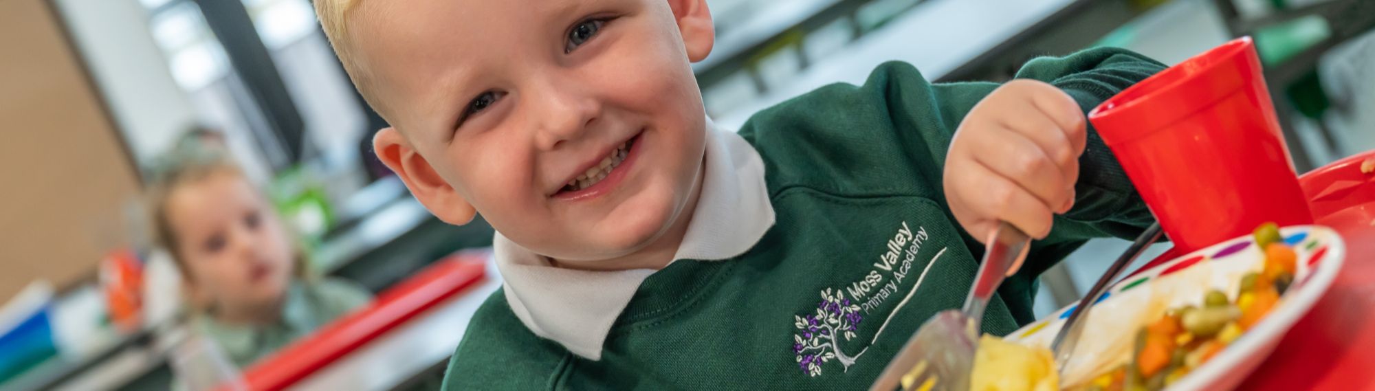 Moss Valley pupils having lunch